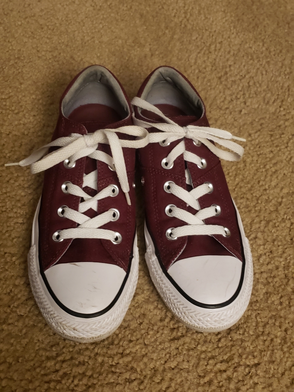 Converse Chuck Taylor All Star Low Top Burgundy & White Sneakers